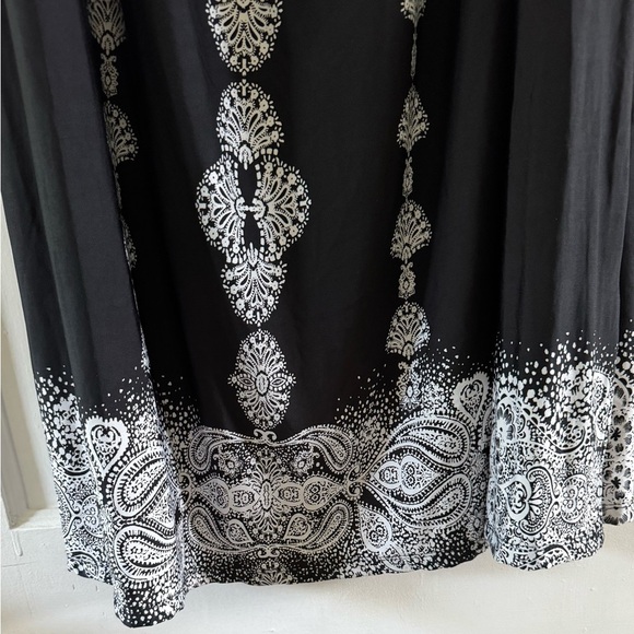 Style & Co. Strapless Black and White Maxi Dress. Size 3X - Picture 3 of 5